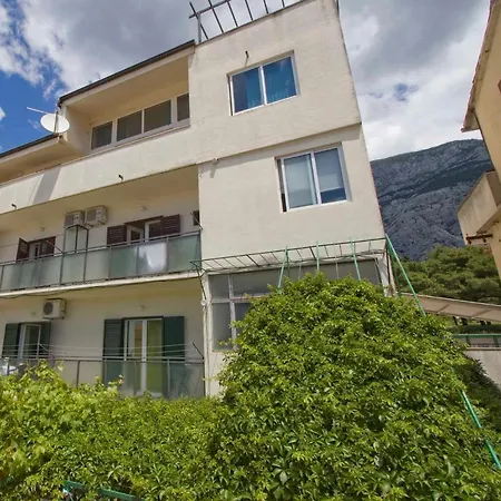 Argusa4 Makarska